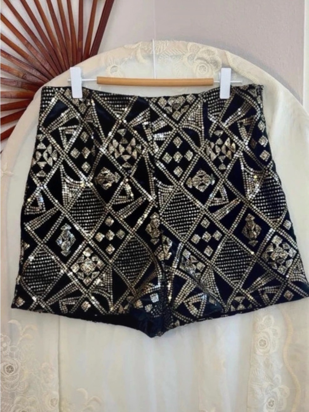Zara Geometric Velvet Sequin Shorts High Waisted Black Gold Silver Art Deco Part